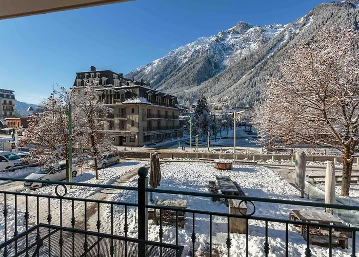 Ginabelle 8 - Year *