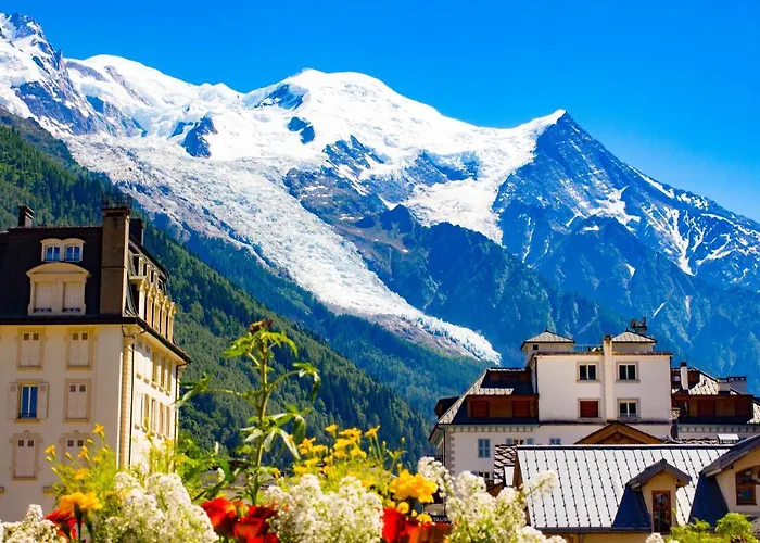 Ginabelle 8 - Year Apartment *